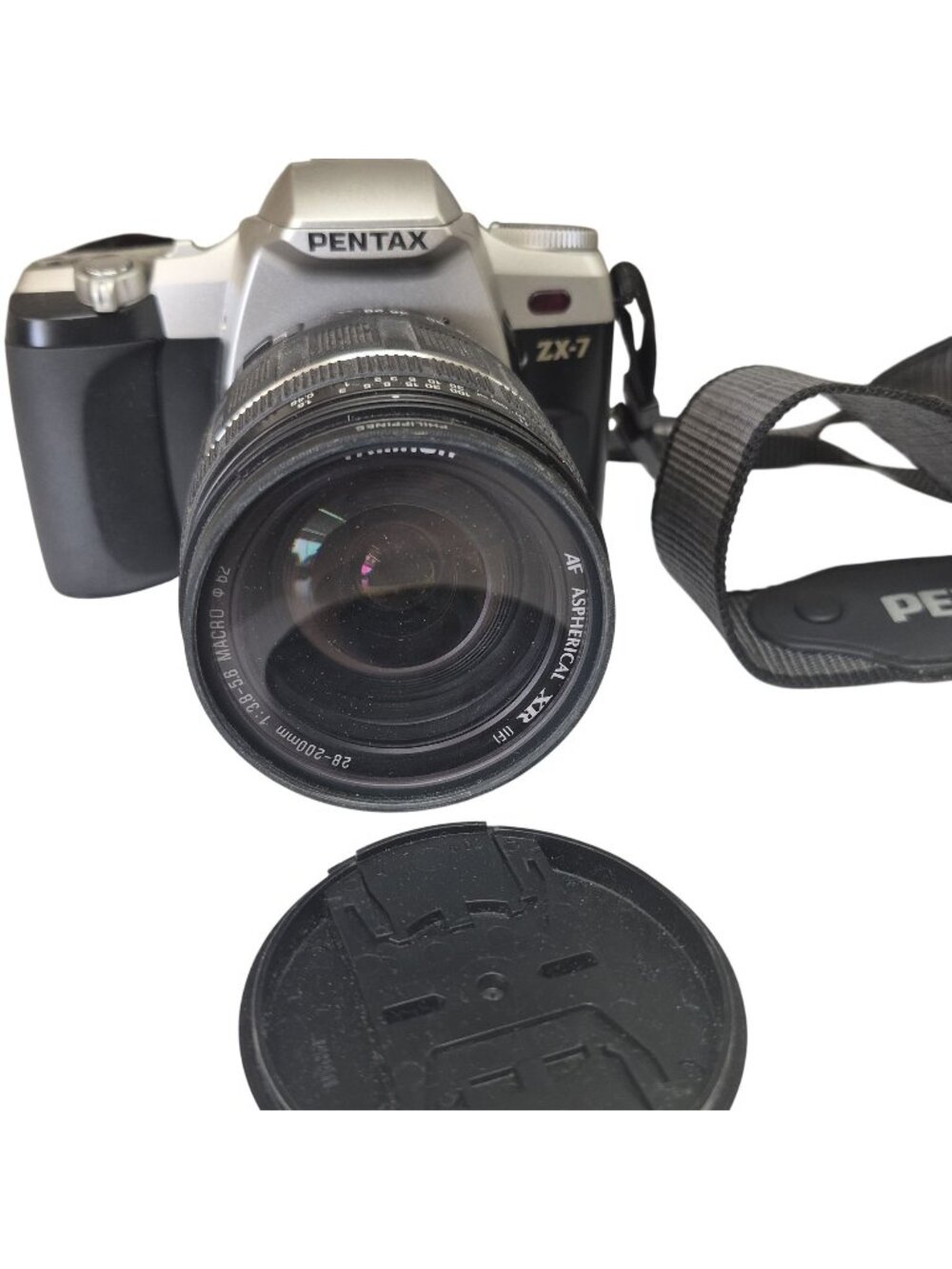 Pentax ZX-7 35mm SLR Film Camera Tamron 28-200mm Lens & Strap